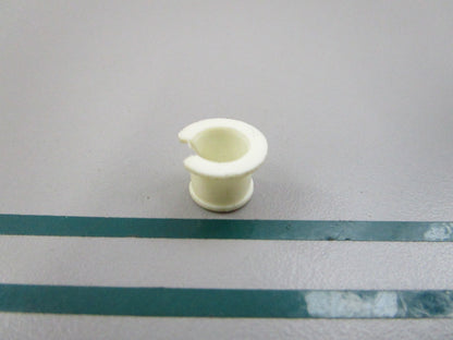NEW OEM 318590 0318590 OMC Johnson Evinrude Bushing 0810