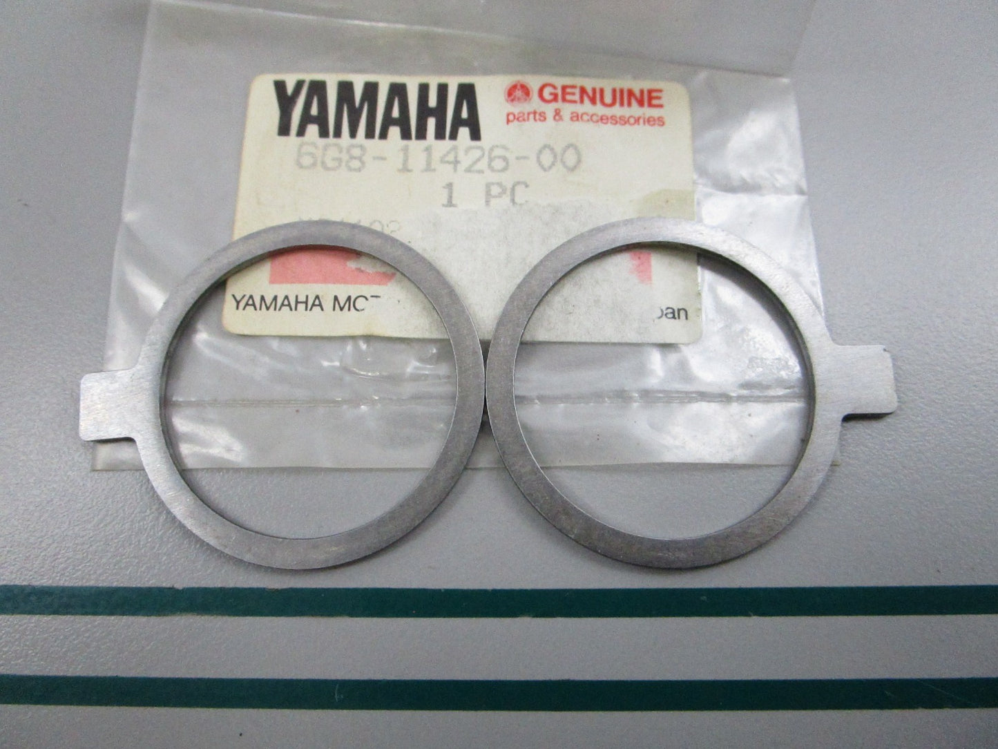NEW OEM (LOT OF 2) 6G8-11426-00-00 Yamaha Plane Bearing 0810