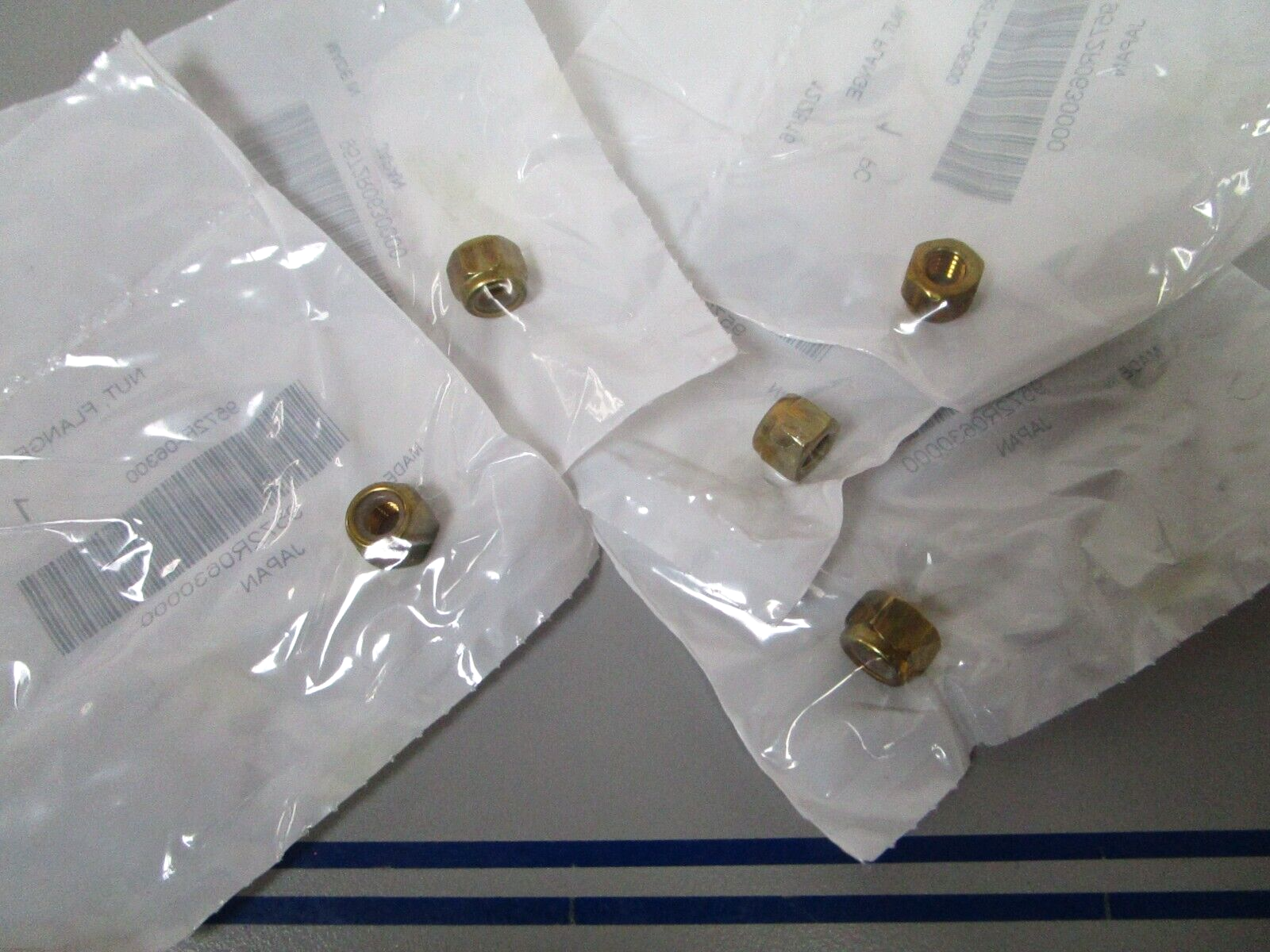 *NEW OEM* (LOT OF 5) 0810 Yamaha Flange Nut 9572R-06300