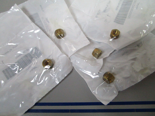 *NEW OEM* (LOT OF 5) 0810 Yamaha Flange Nut 9572R-06300