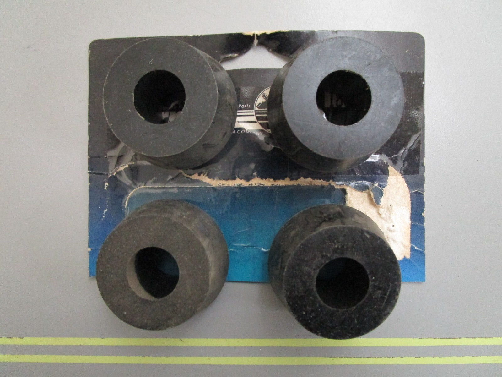 *NEW* (LOT OF 4) 0820 Sierra Power Trim Bushing Set 18-2702-2