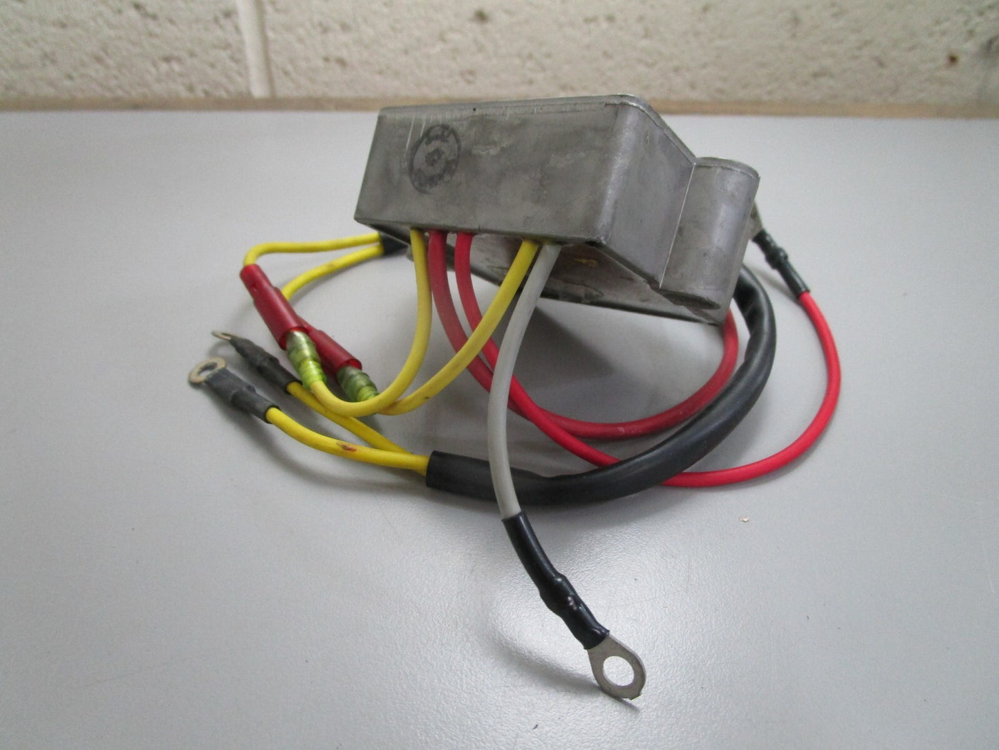 *NEW OEM* 0820 Mercury Quicksilver Voltage Regulator 815279A3