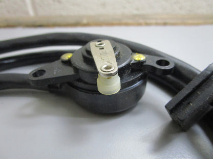 *NEW OEM* 0820 OMC Johnson Evinrude Electric Switch 379019 0379019