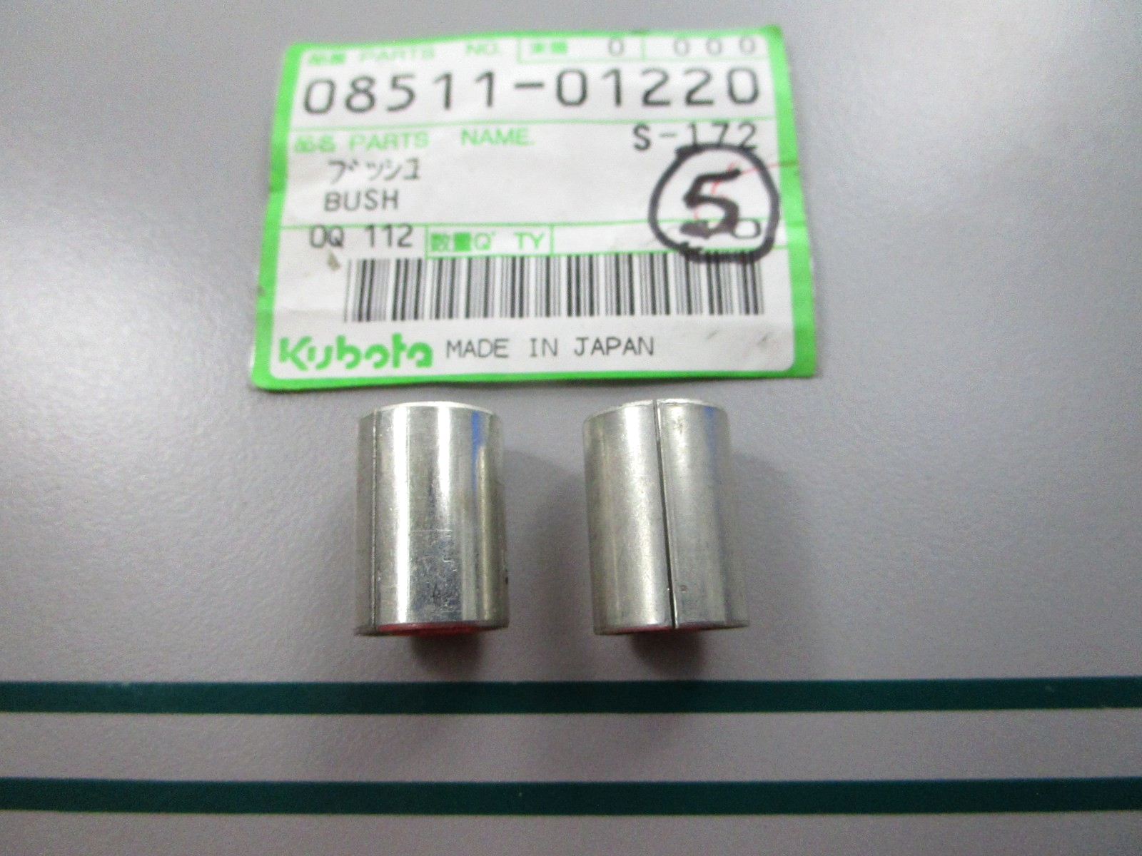 NEW OEM (LOT OF 2) 08511-01220 Kubota Bushing 0810