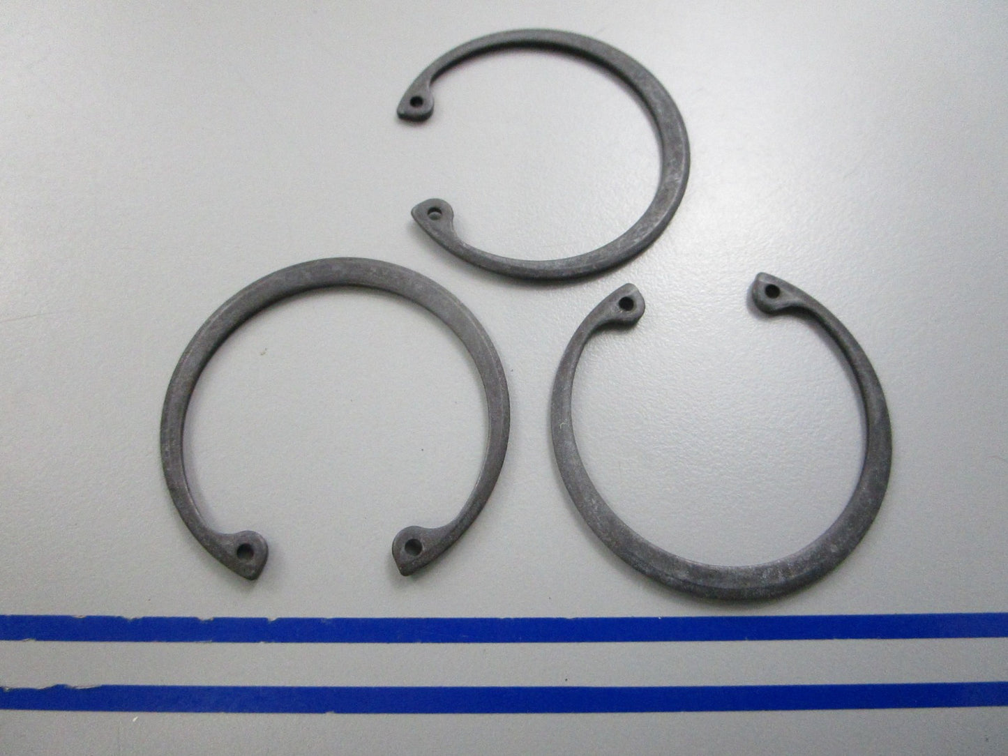NEW OEM (LOT OF 3) 332934 0332934 OMC Johnson Evinrude Retaining Ring 0810
