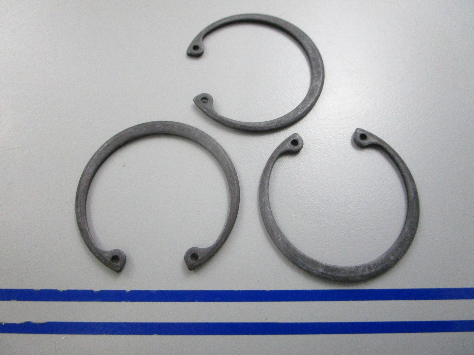 NEW OEM (LOT OF 3) 332934 0332934 OMC Johnson Evinrude Retaining Ring 0810