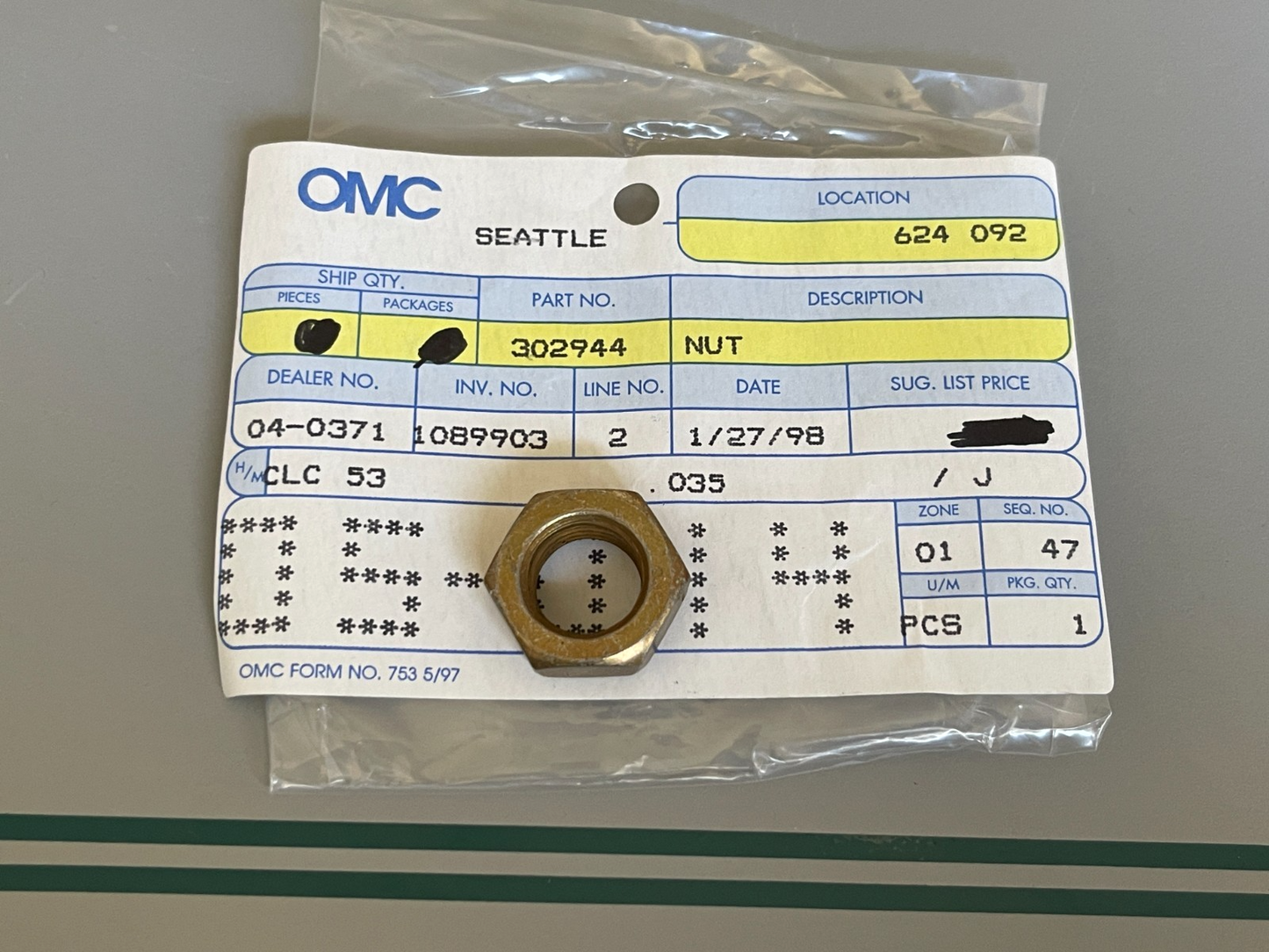 NEW OEM 302944 0302944 OMC Johnson Evinrude Flywheel Nut 0810