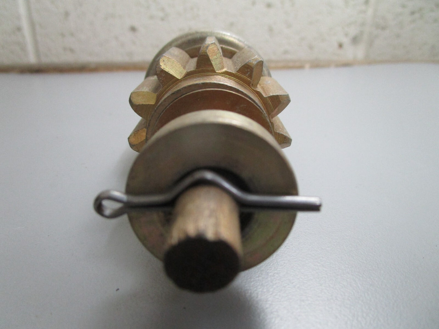 *NEW OEM* 0820 OMC Johnson Evinrude Starter Drive Ay 377304 0377304