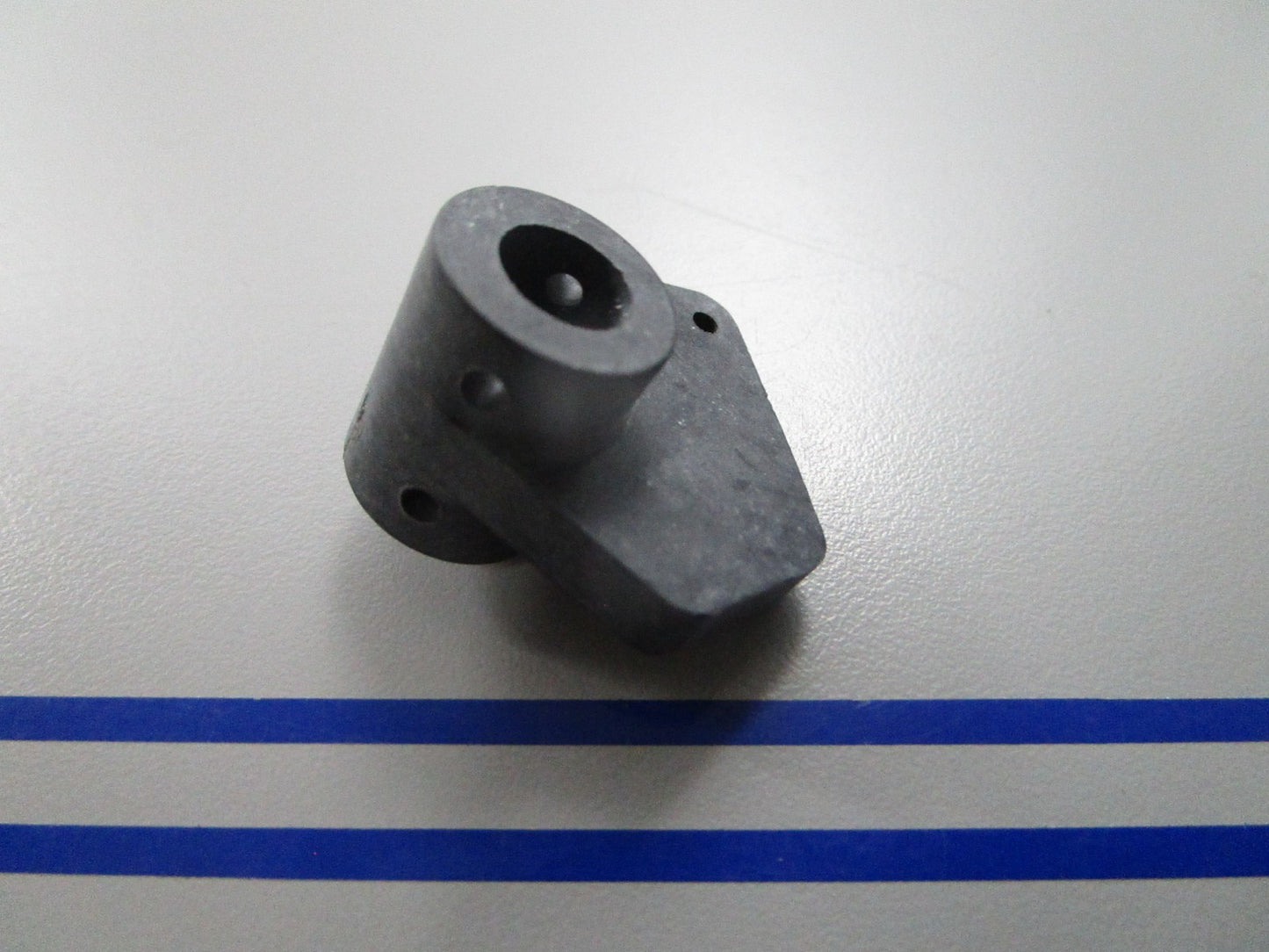 NEW OEM 86475 Mercury Quicksilver Coupling 0810