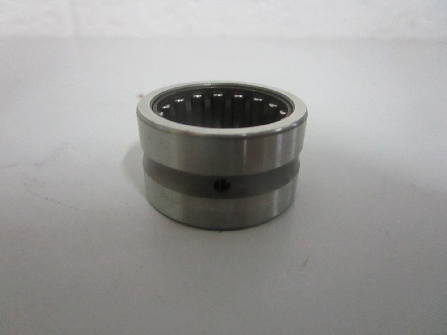 NEW OEM 09263-20013 Suzuki Roller Bearing 0820