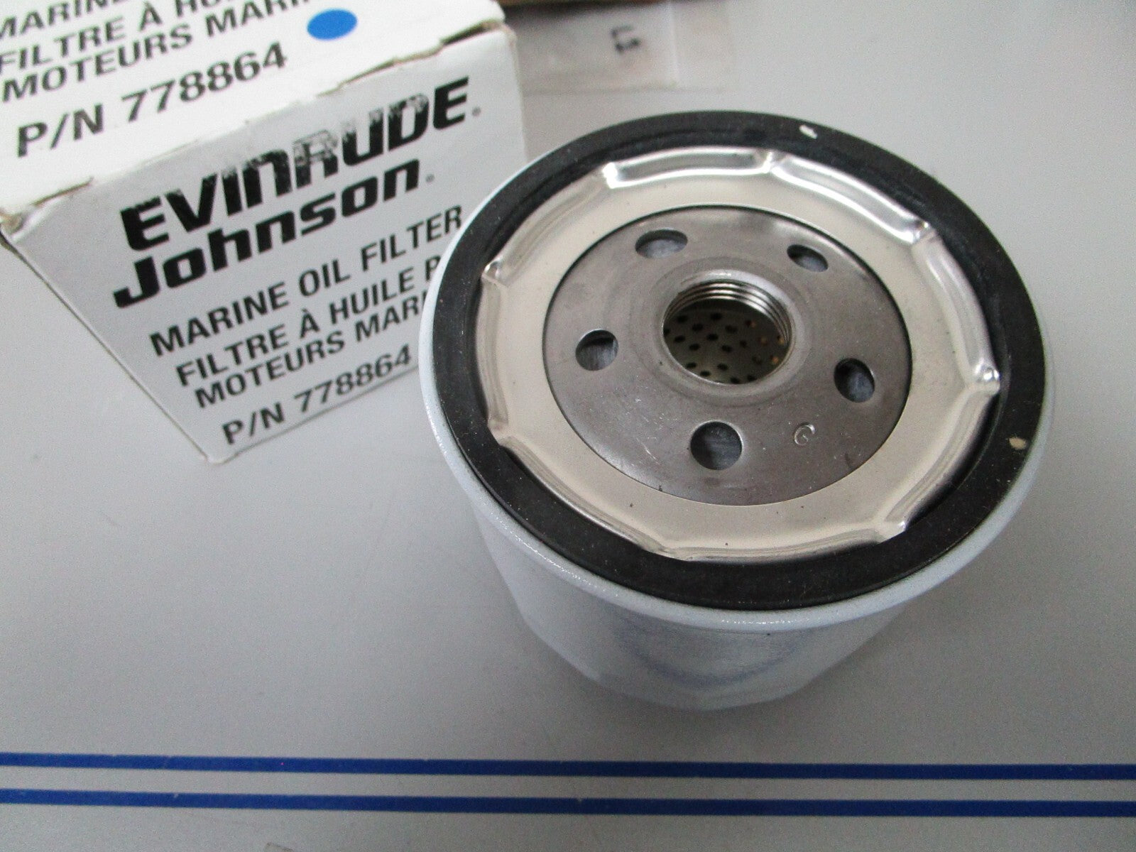 *NEW OEM* 0810 OMC Johnson Evinrude Oil Filter 778864 0778864