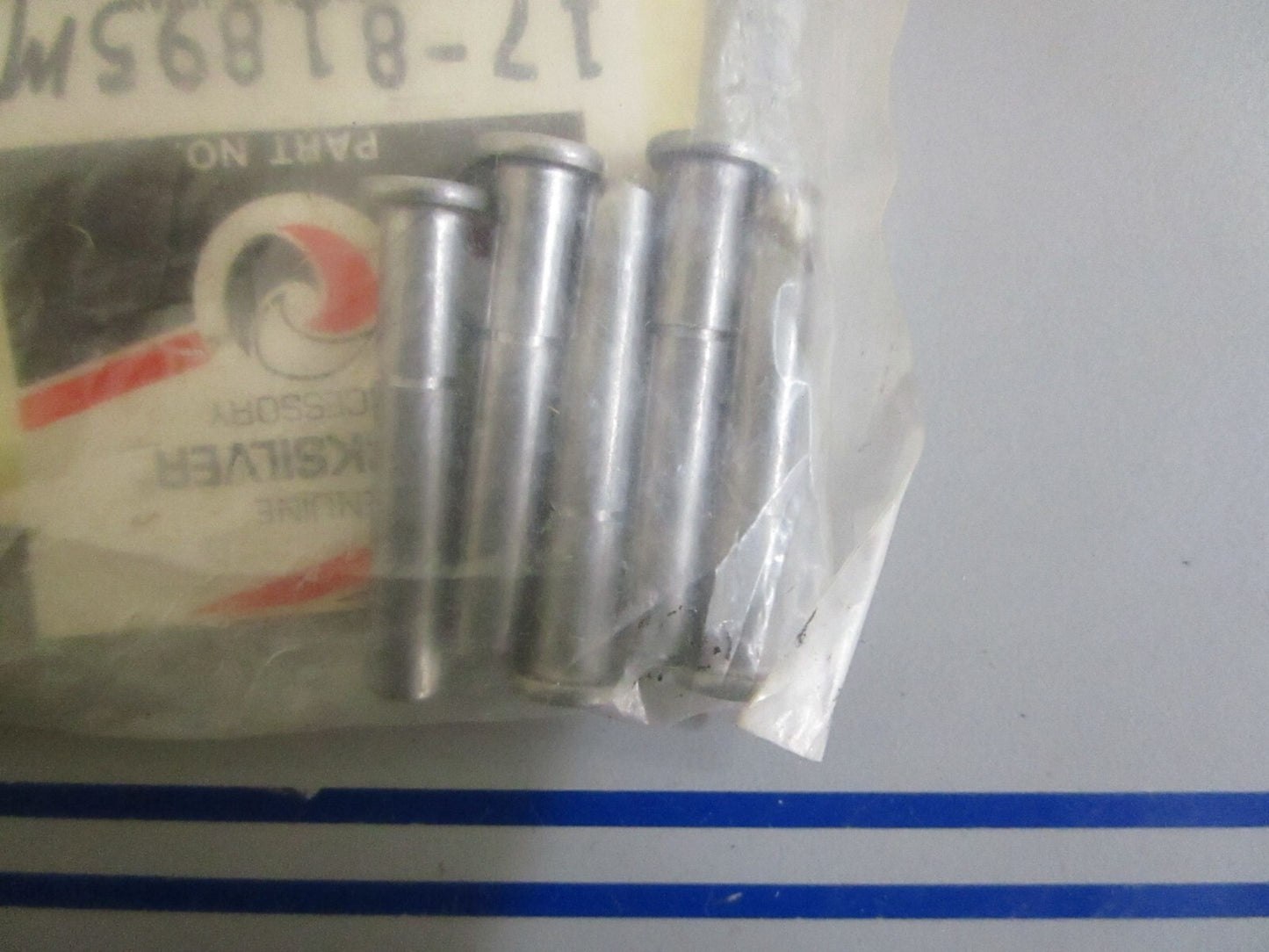 *NEW OEM* (LOT OF 5) 0770 Mercury Quicksilver Pin 17-81895M