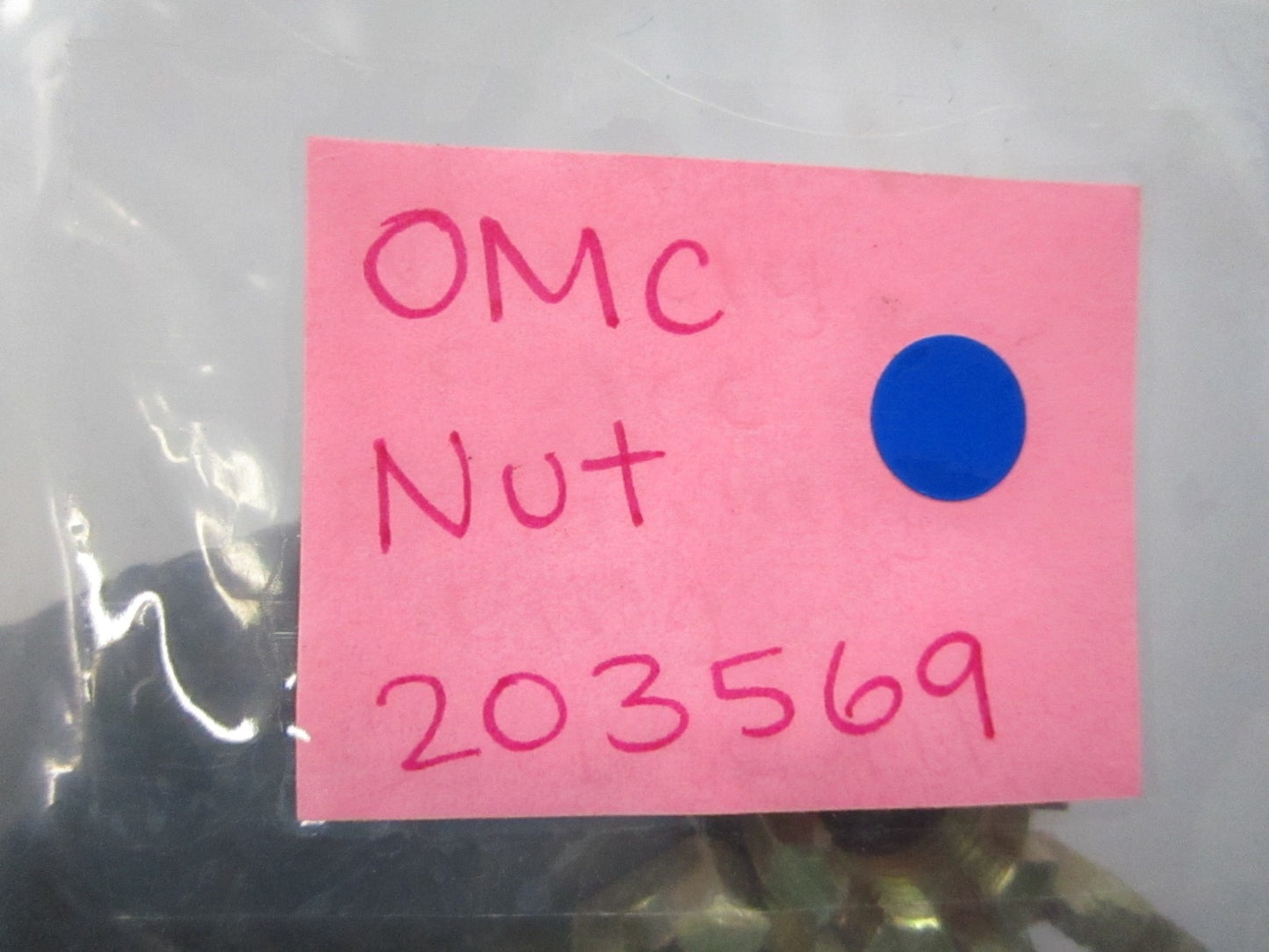 NEW OEM 203569 0203569 OMC Johnson Evinrude Nut 0810