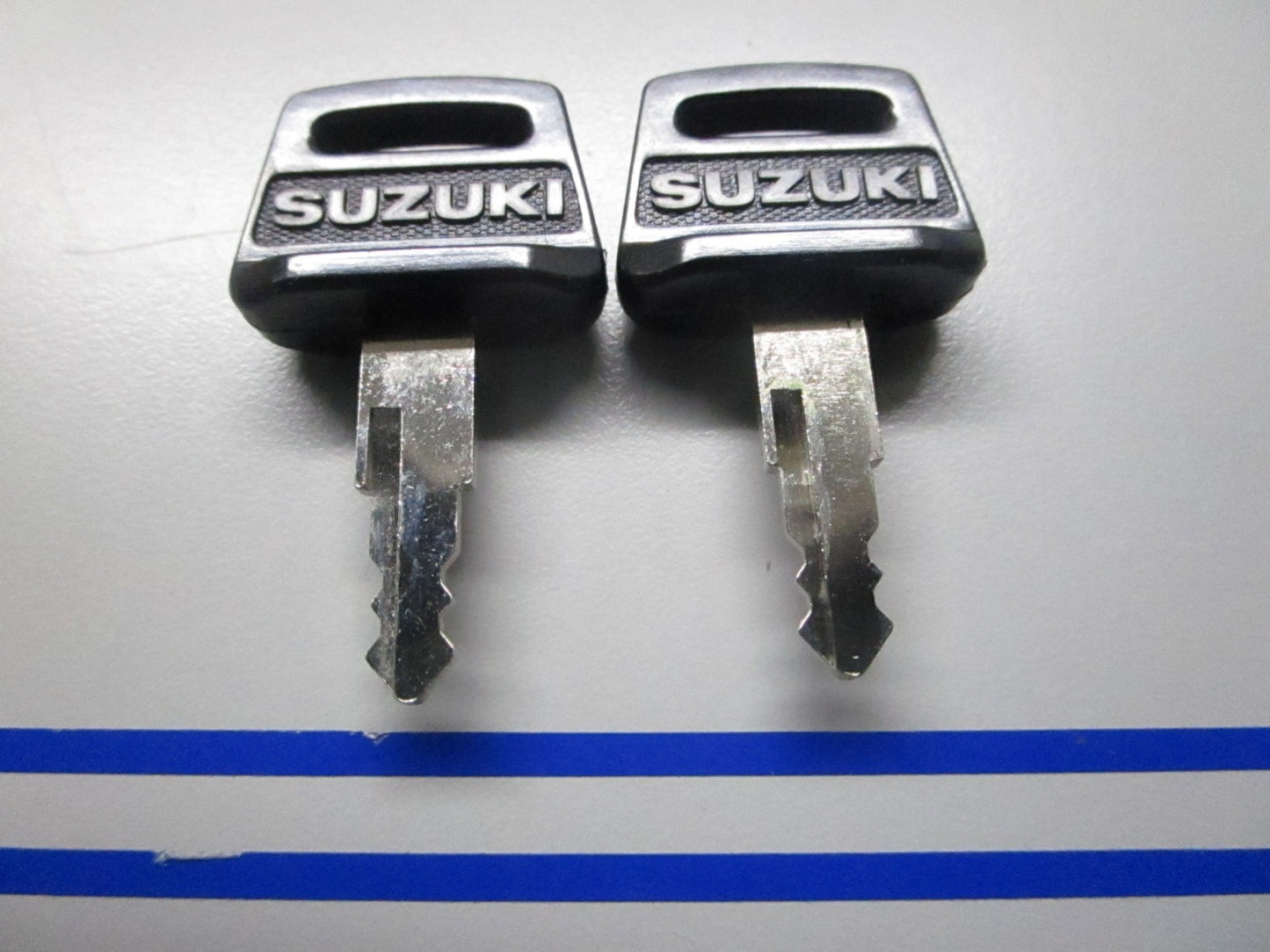 *NEW OEM* (LOT OF 2) 0810 Suzuki (8518) Ignition Key 37141-93320