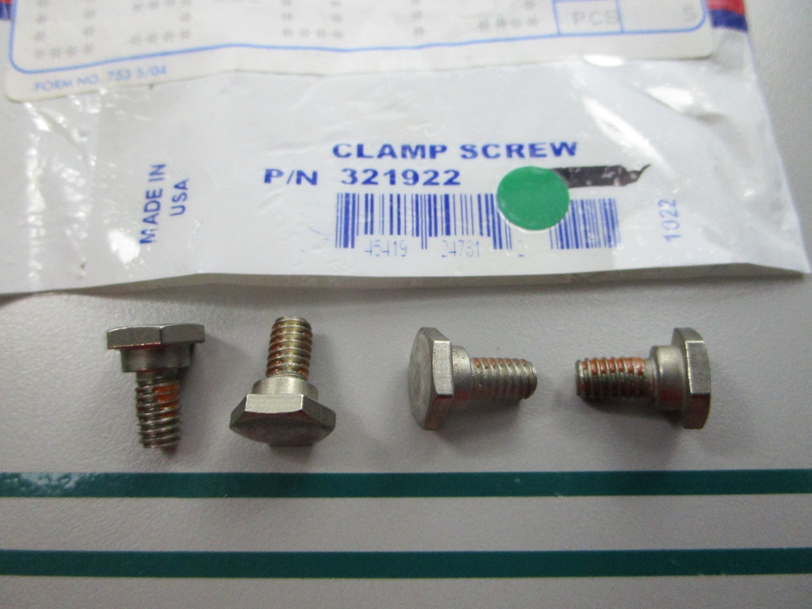 NEW OEM (LOT OF 4) 321922 0321922 OMC Johnson Evinrude Clamp Screw 0810