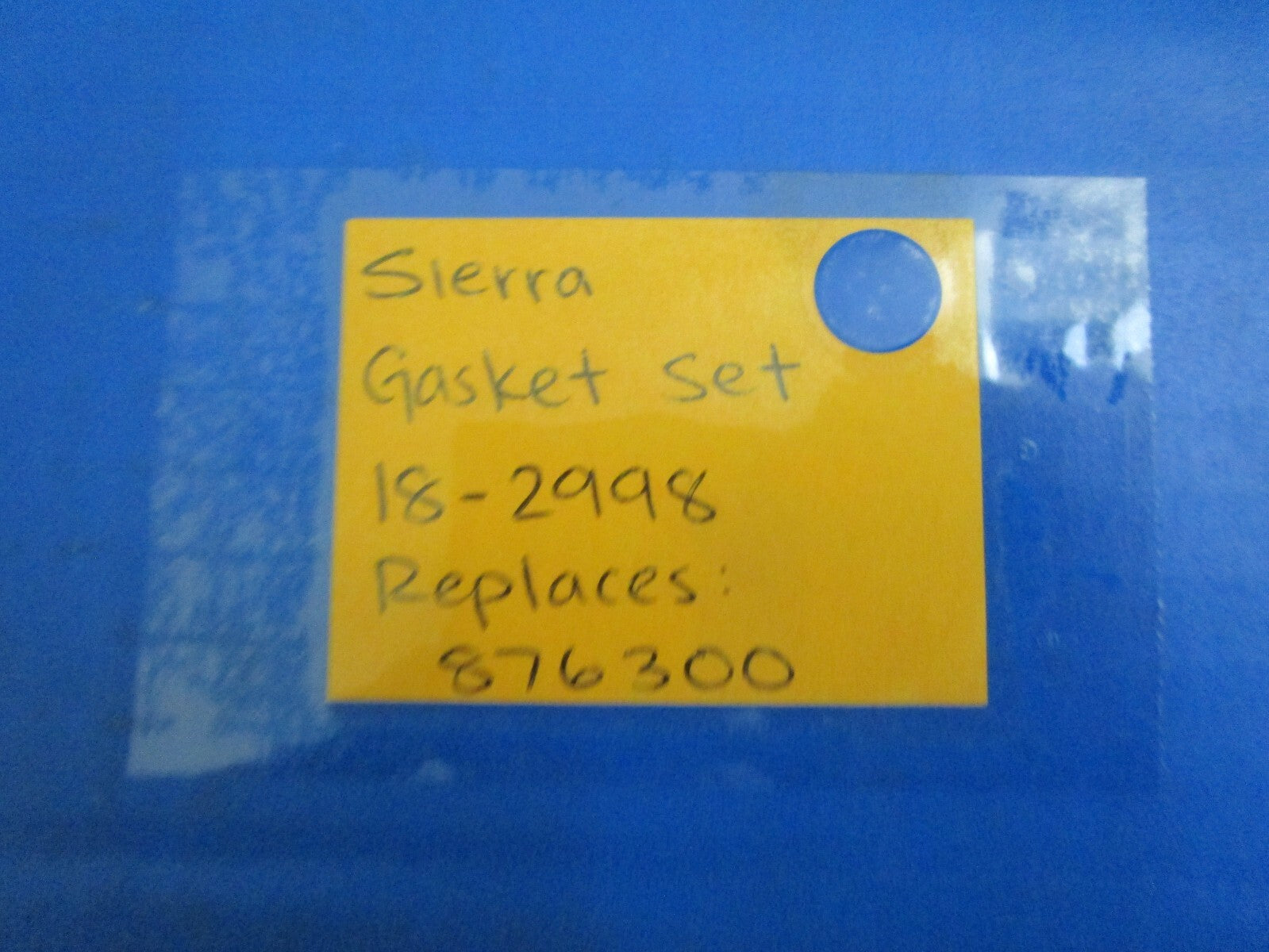 *NEW* 0820 Sierra Gasket Set 18-2998 Replaces: 876300