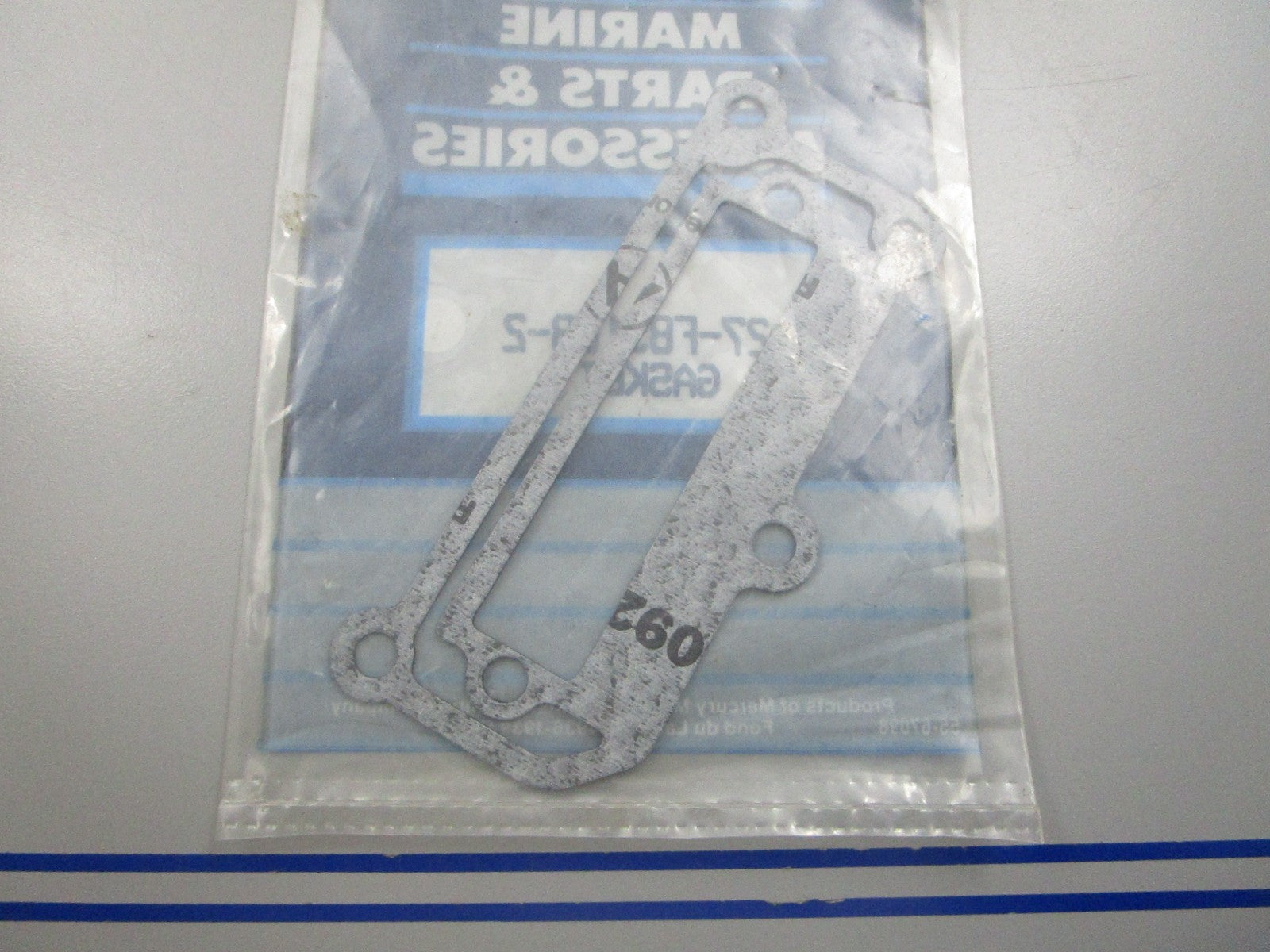 NEW OEM 27-F85168-2 Mercury Quicksilver Gasket 0810