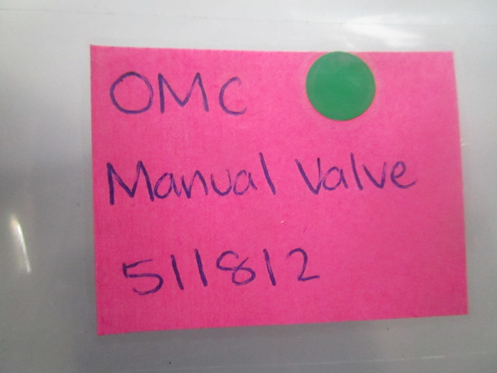 NEW OEM 511812 0511812 OMC Johnson Evinrude Manual Valve 0810