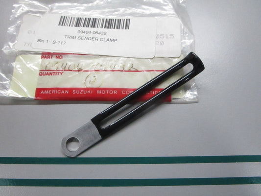 NEW OEM 09404-06432 Suzuki Wiring Clamp 0810