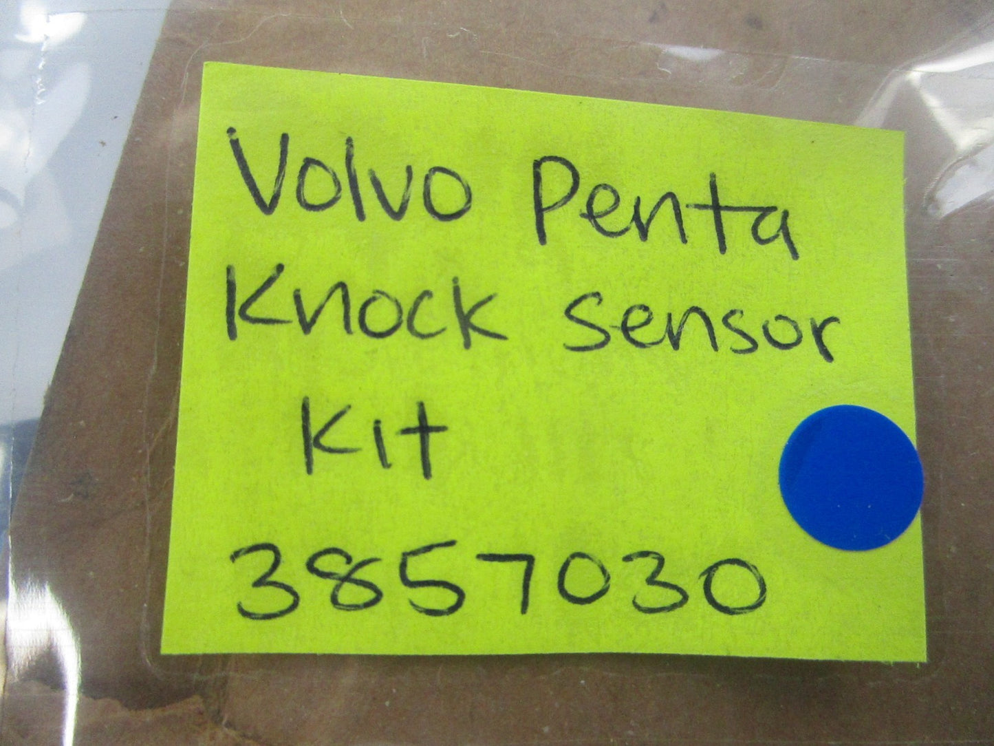 NEW OEM 3857030 Volvo Penta Knock Sensor Kit 0810