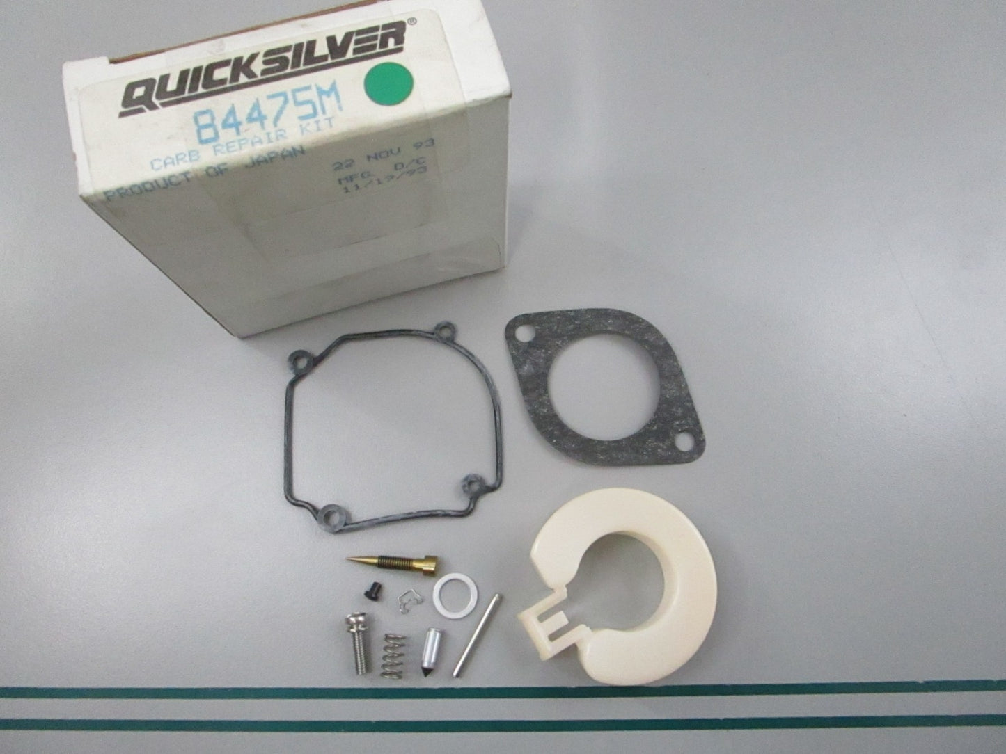 NEW OEM 84475M Mercury Quicksilver Carburetor Repair Kit 0810