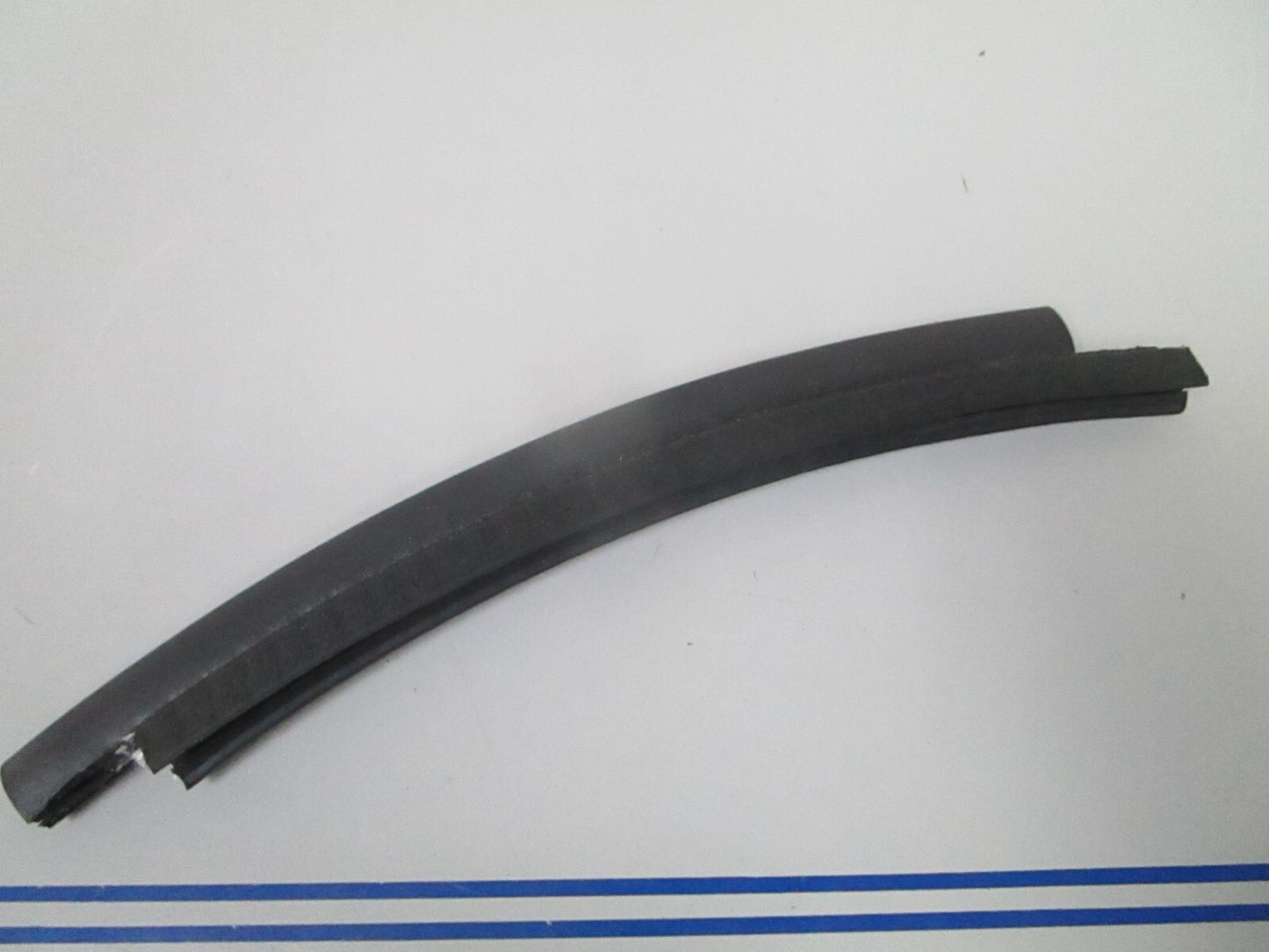 *NEW OEM* 0810 OMC Johnson Evinrude Exhaust Housing Seal 334118 0334118