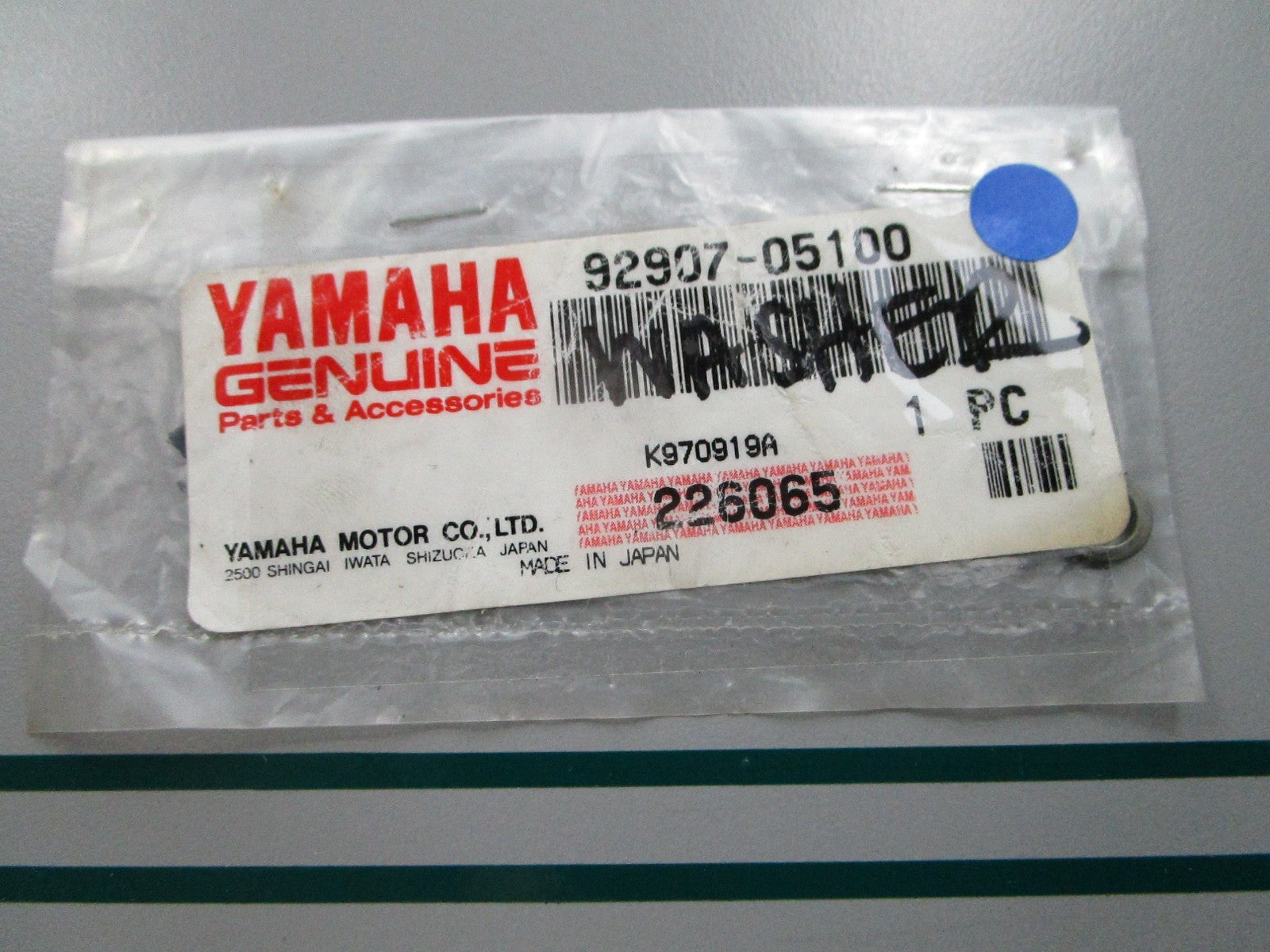 NEW OEM 92907-05100 Yamaha Washer 0810