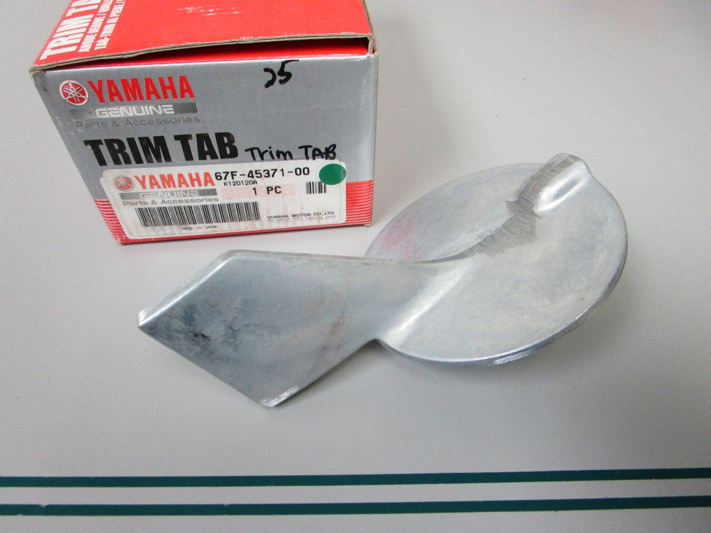 NEW OEM 67F-45371-00-00 Yamaha Trim Tab 0810