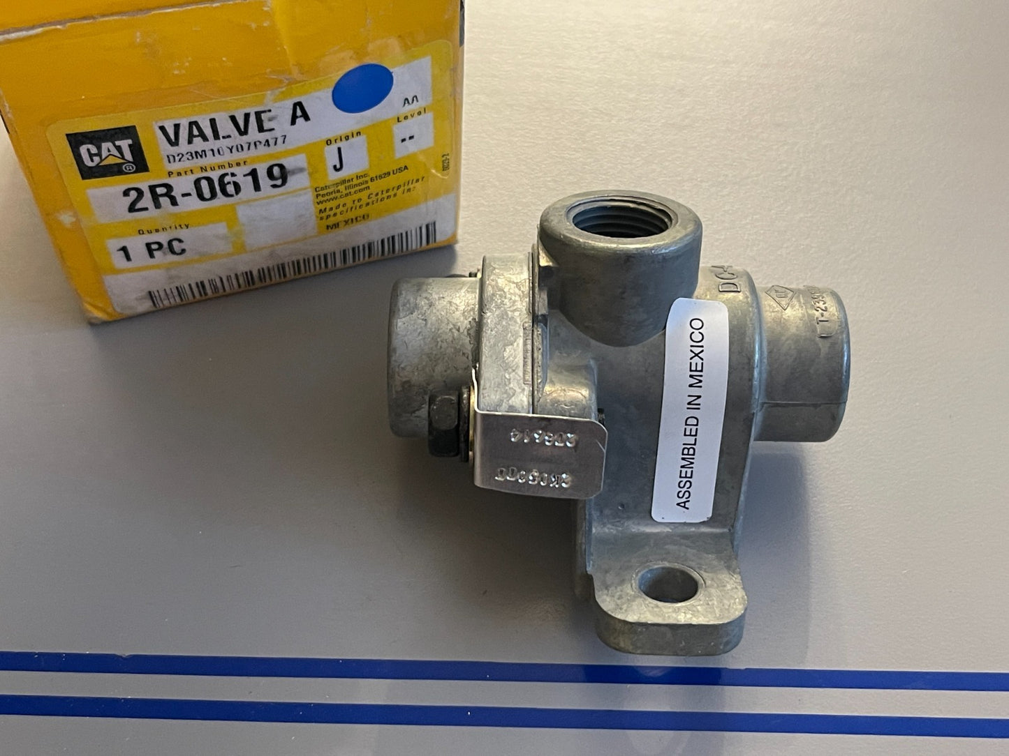 NEW OEM 2R-0619 CAT Caterpillar Check Valve Assembly 0720