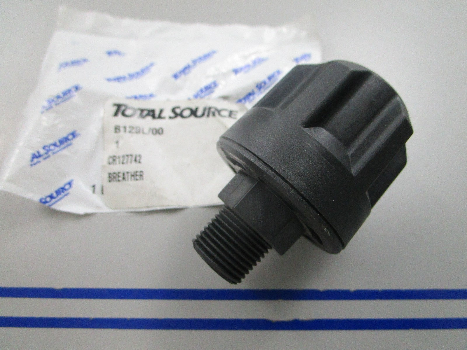 NEW CR127742 Replaces: Crown Total Source Breather Cap 0810