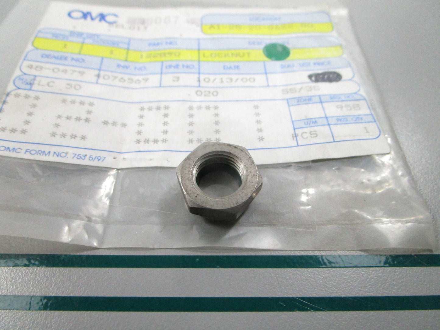 NEW OEM 122890 0122890 OMC Johnson Evinrude Locknut 0810