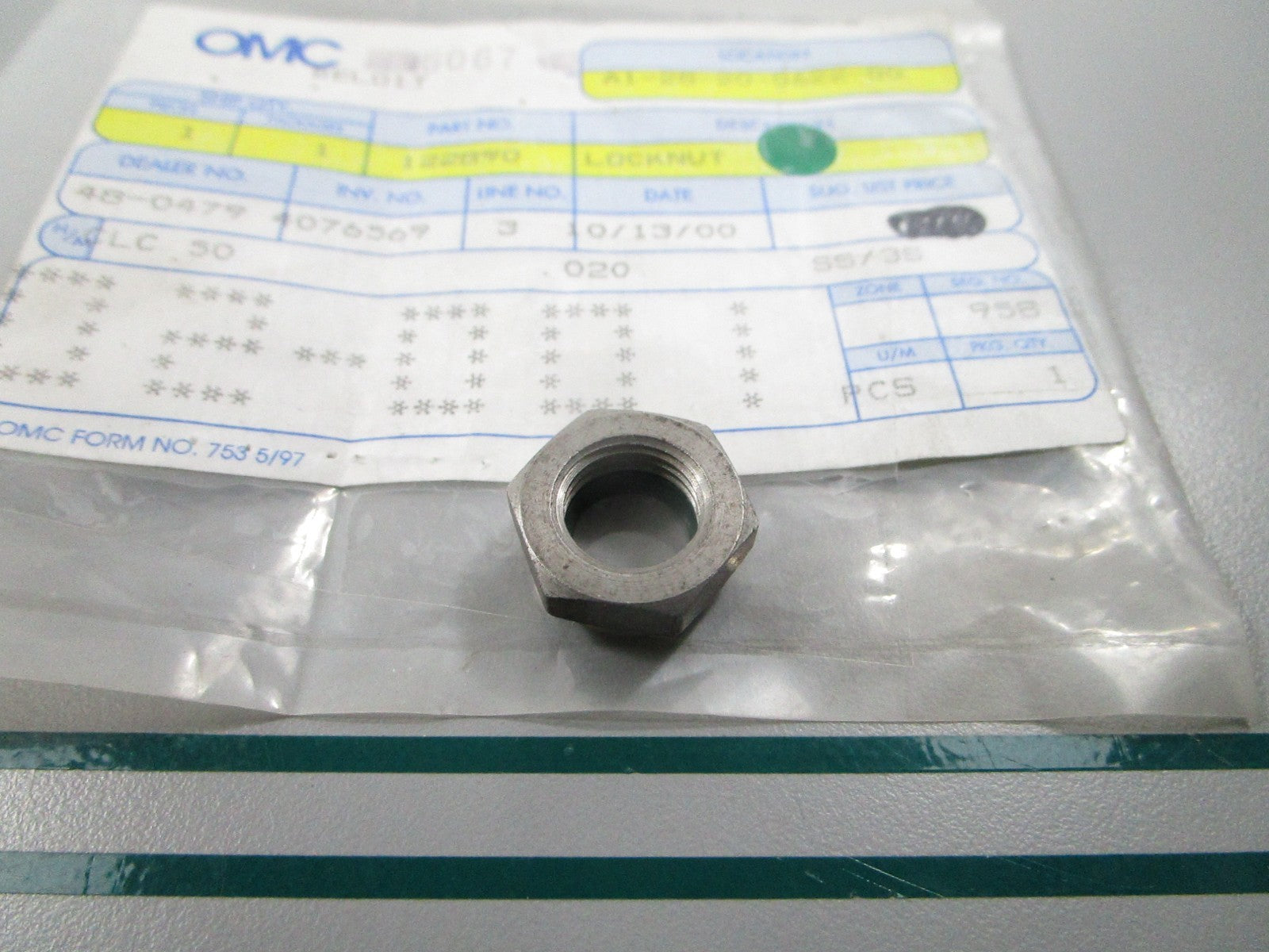NEW OEM 122890 0122890 OMC Johnson Evinrude Locknut 0810