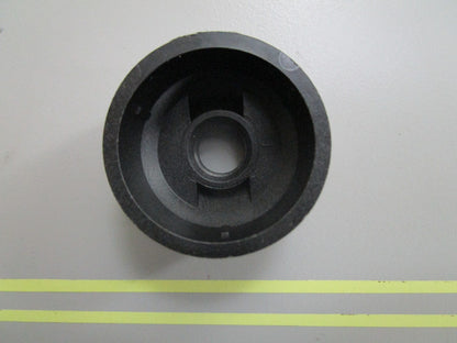 *NEW OEM* 0810 Volvo Penta Cover 3852958