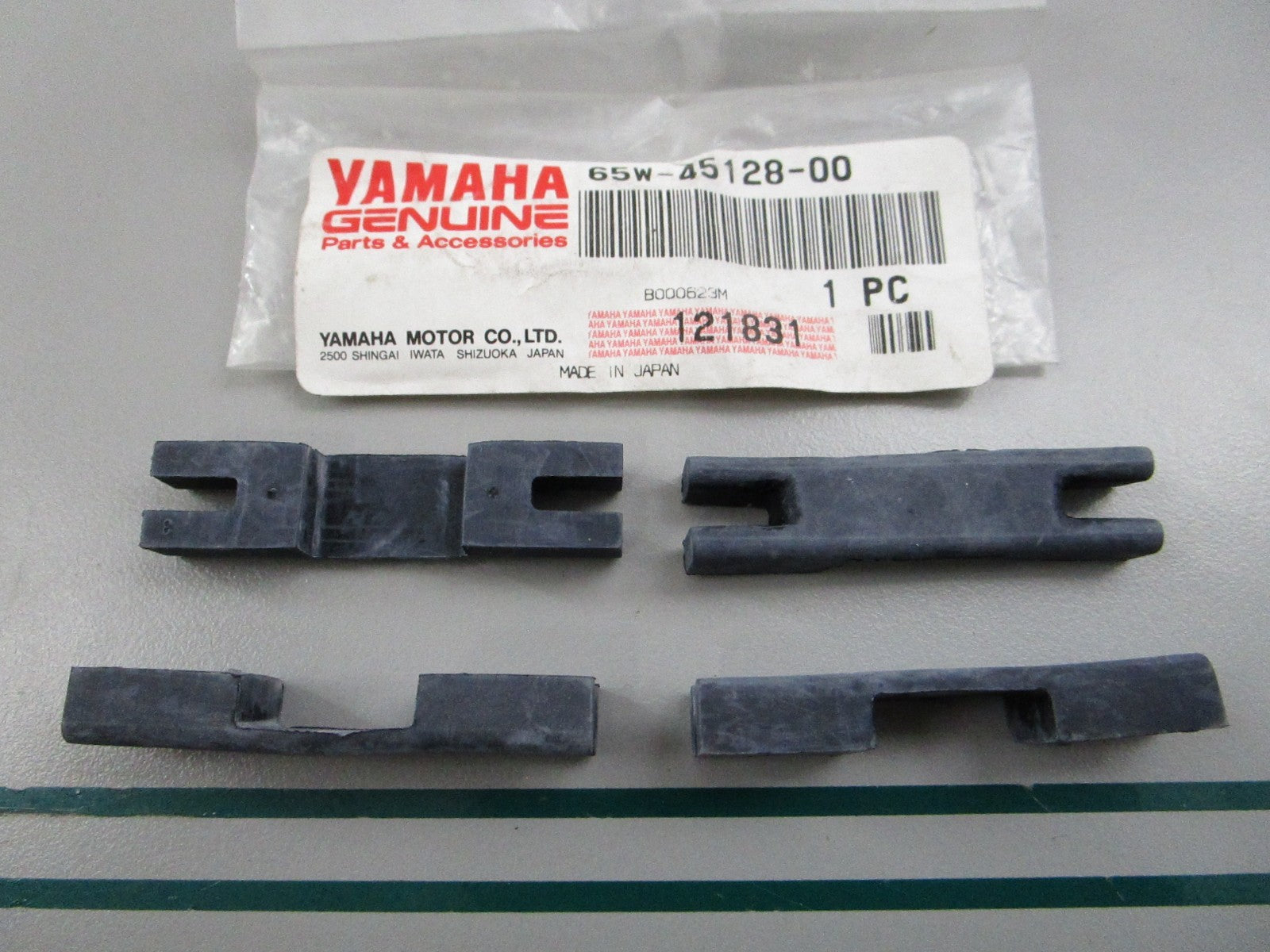 NEW OEM (LOT OF 4) 65W-45128-00-00 Yamaha Seal 0810