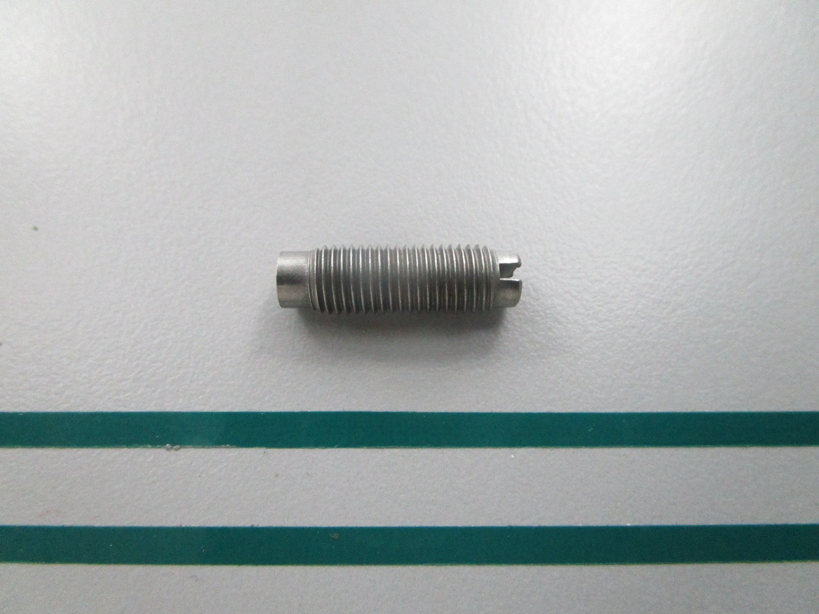NEW OEM 92009-1032 Honda Adjusting Screw 0810