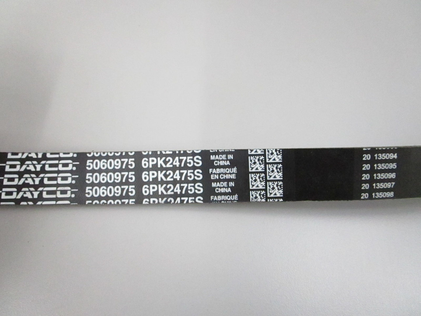 NEW 5060975 Dayco Serpentine Belt 0810