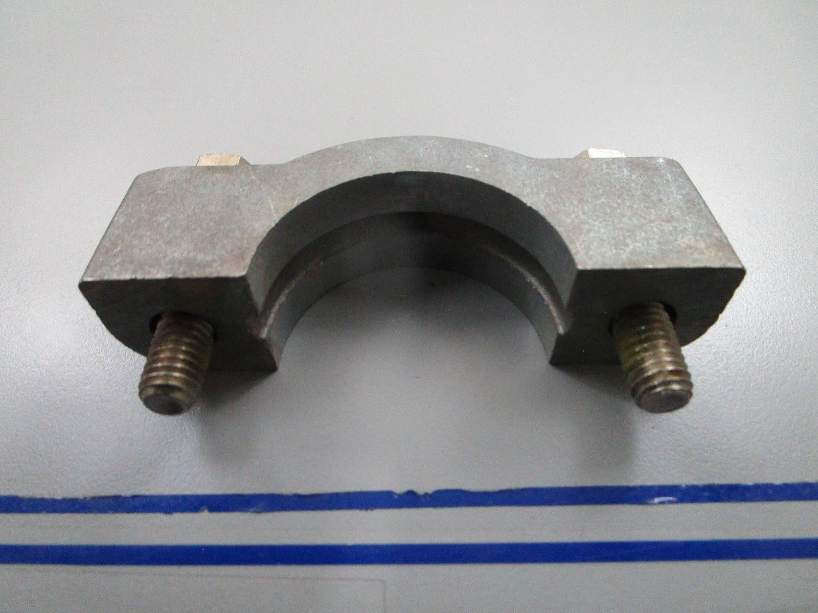 *NEW OEM* 0810 OMC Johnson Evinrude Pivot Cap Assembly 383148 0383148