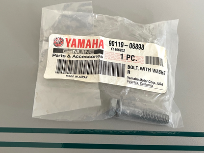 NEW OEM 90119-06898-00 Yamaha Bolt 0810