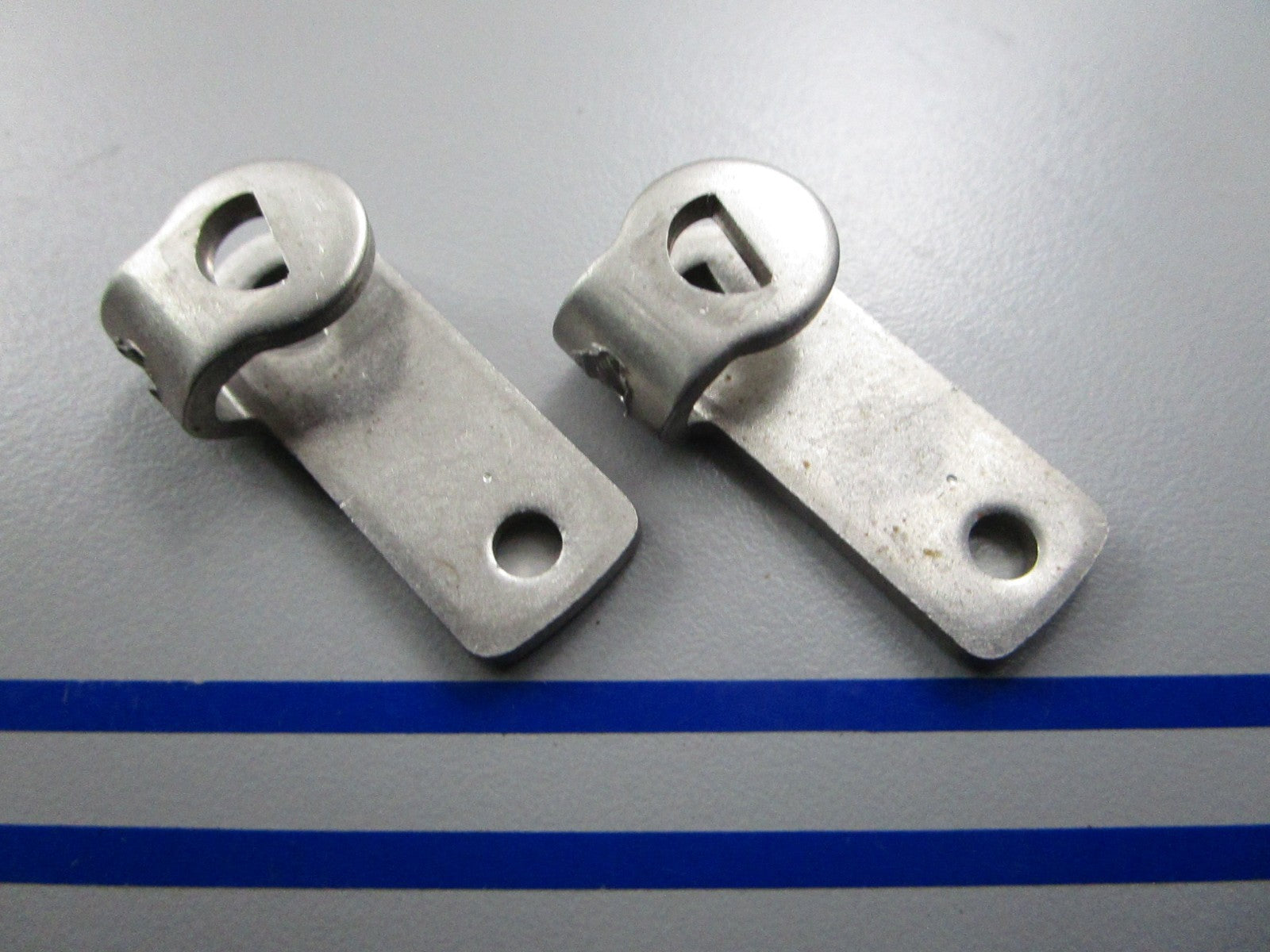 *NEW OEM* (LOT OF 2) 0810 OMC Johnson Evinrude Bellcrank 325526 0325526