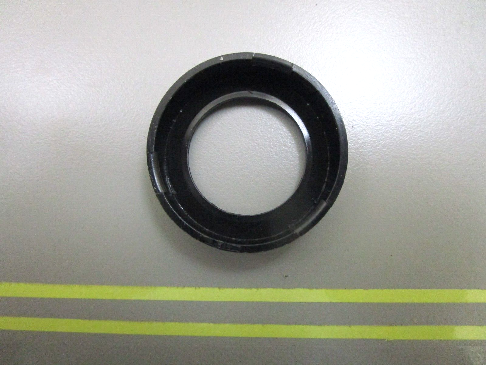 *NEW OEM* 0750 Volvo Penta CIRCLIP 827769