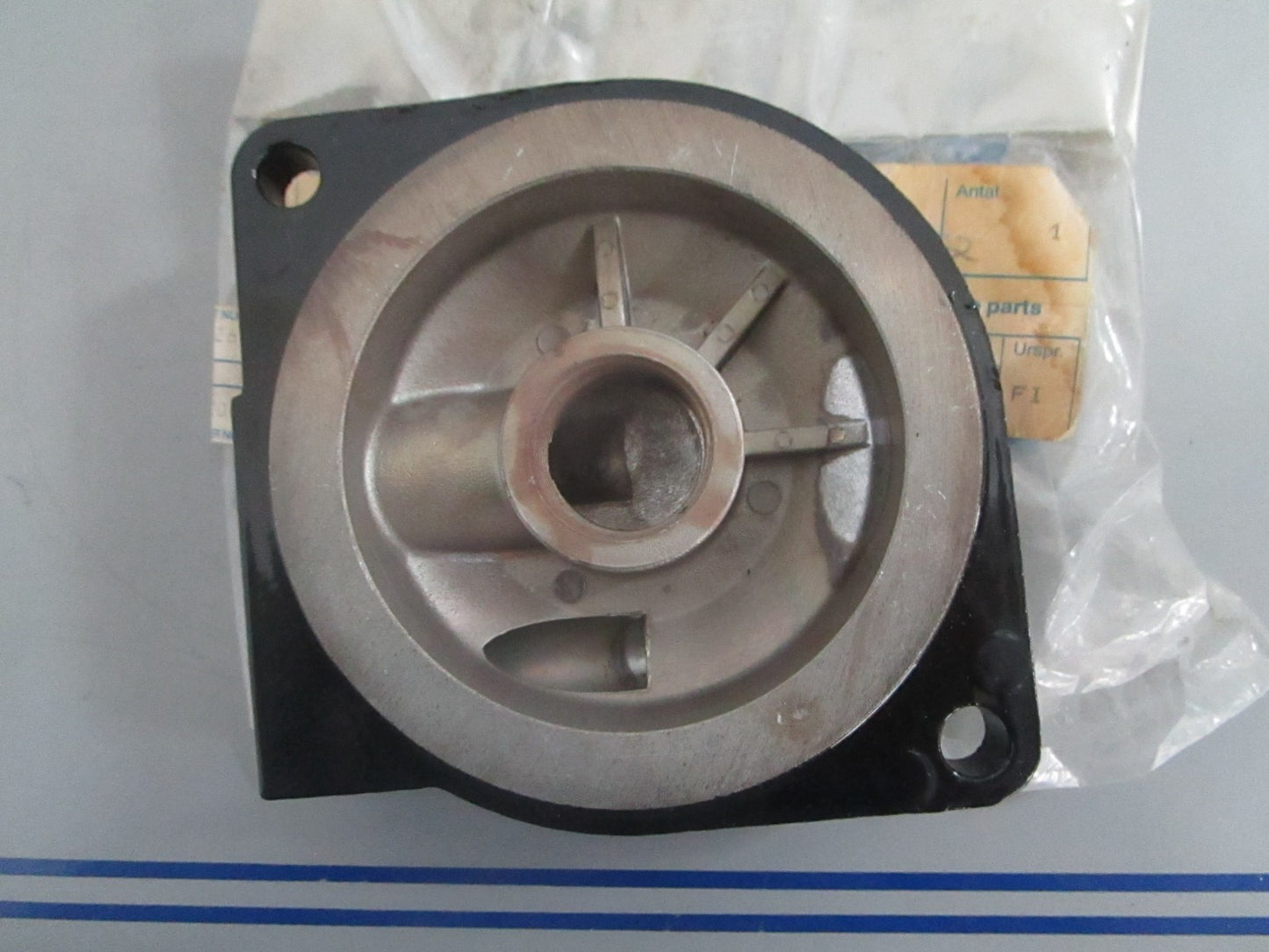 *NEW OEM* 0820 Volvo Penta Oil Filter Adapter 856265