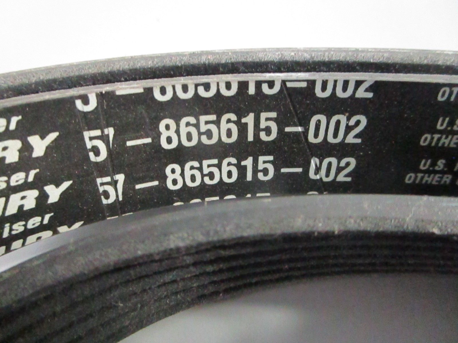NEW OEM 57-865615Q02 Mercury Quicksilver Serpentine Belt 0820
