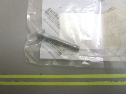 *NEW OEM* 0750 Yamaha SCREW & WASHER 90159-05059-00