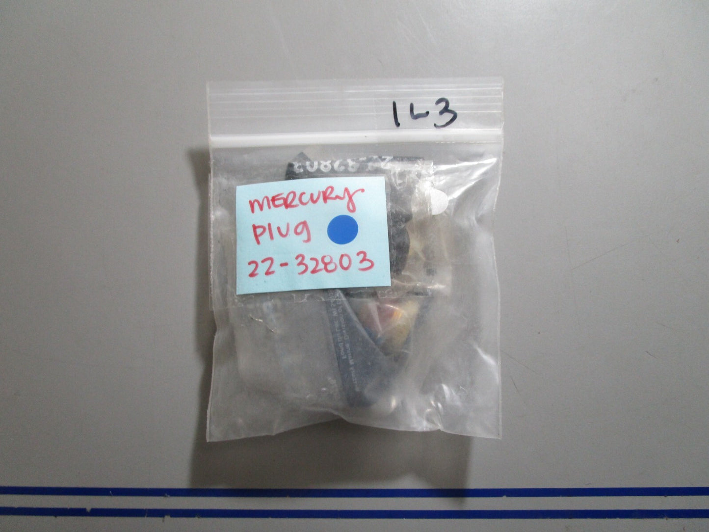 *NEW OEM* (LOT OF 3) 0810 Mercury Quicksilver Plug 22-32803