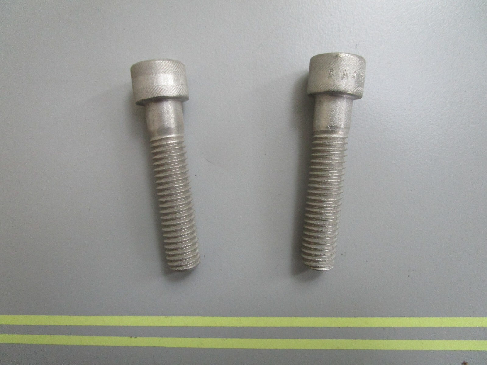 *NEW OEM* (LOT OF 2) 0810 Volvo Penta Hexagon Socket Screw 959457