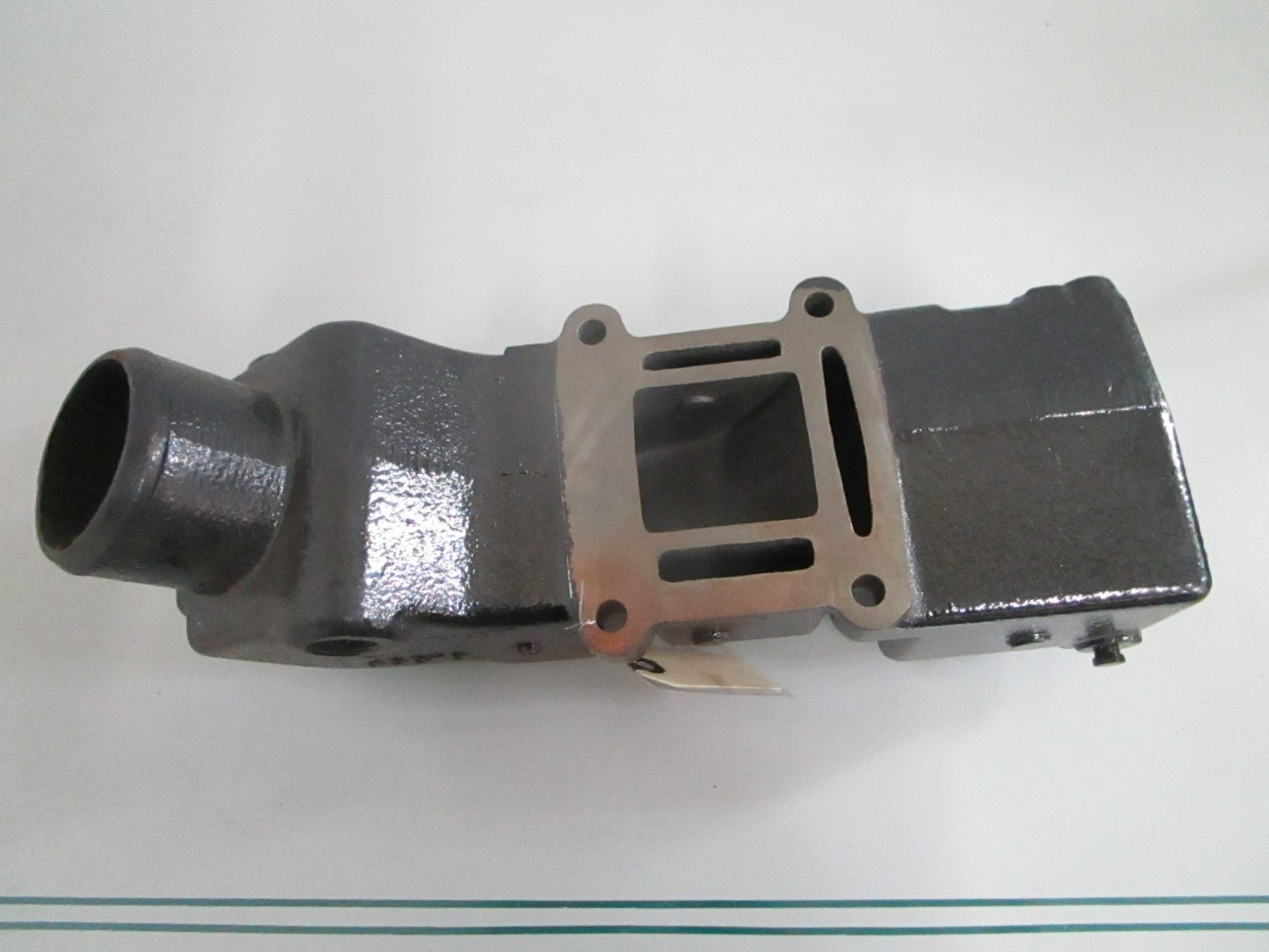 NEW OEM 90879 90880A2 Mercury Quicksilver Exhaust Elbow 0820