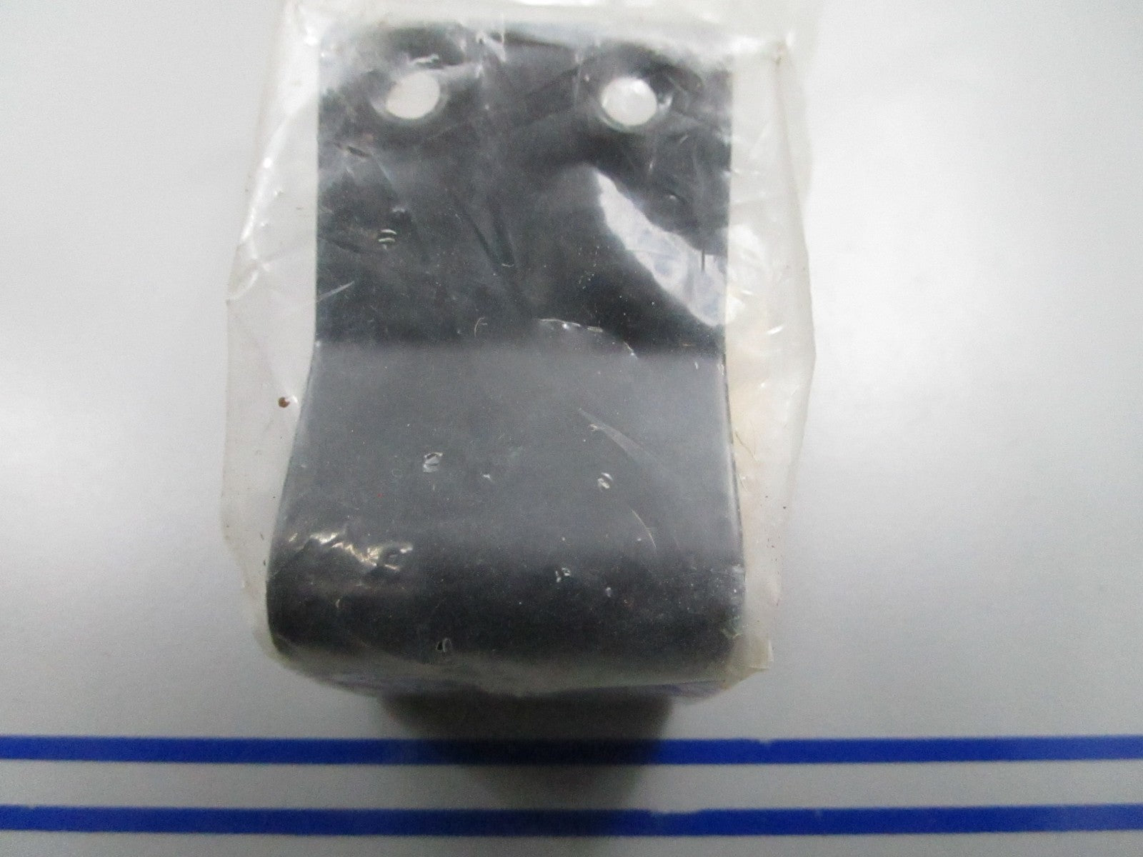 *NEW OEM* 0810 Honda Bracket 17502-HM7-000