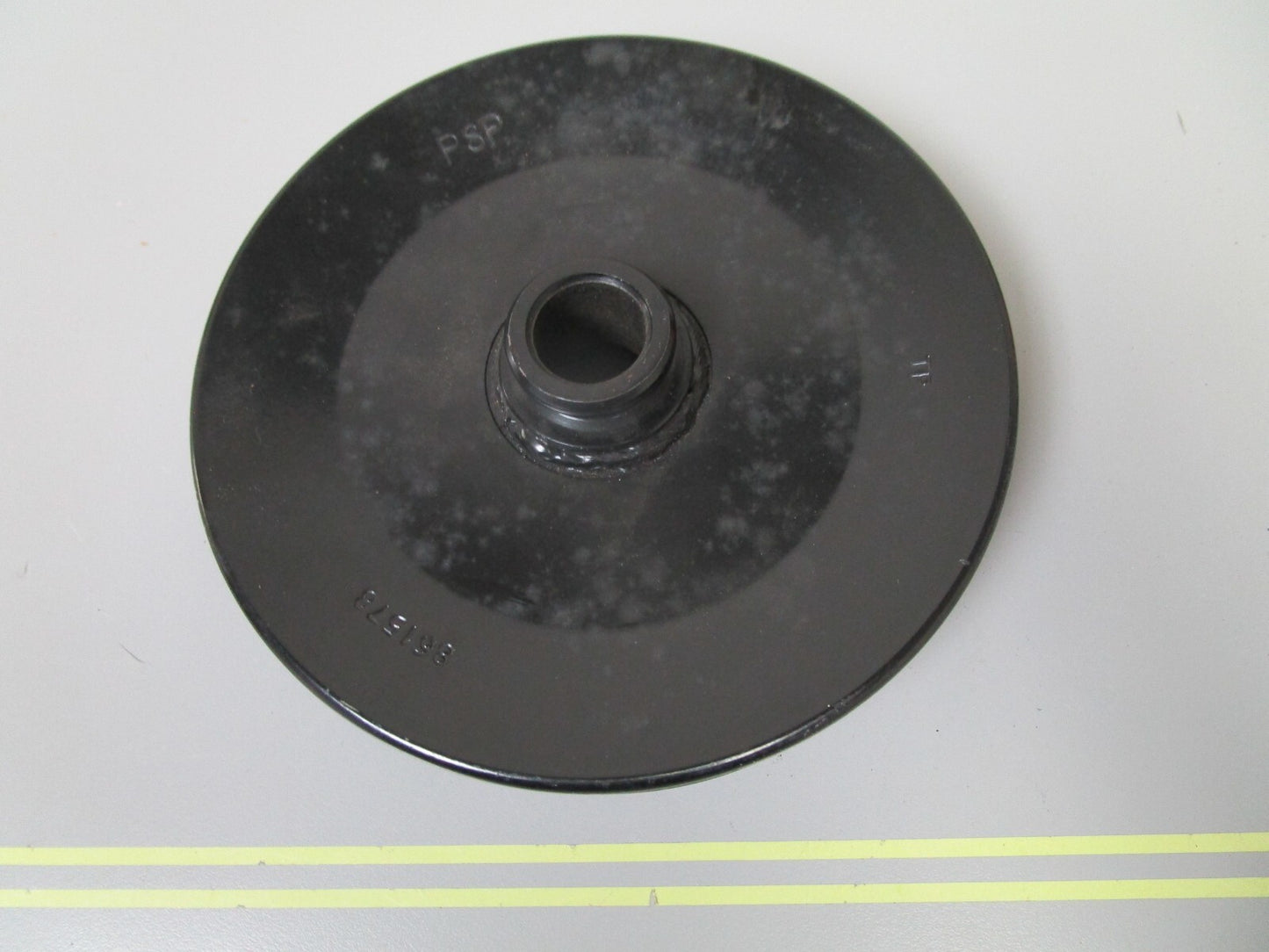*NEW OEM* 0720 Mercury Quicksilver  Pulley 861578