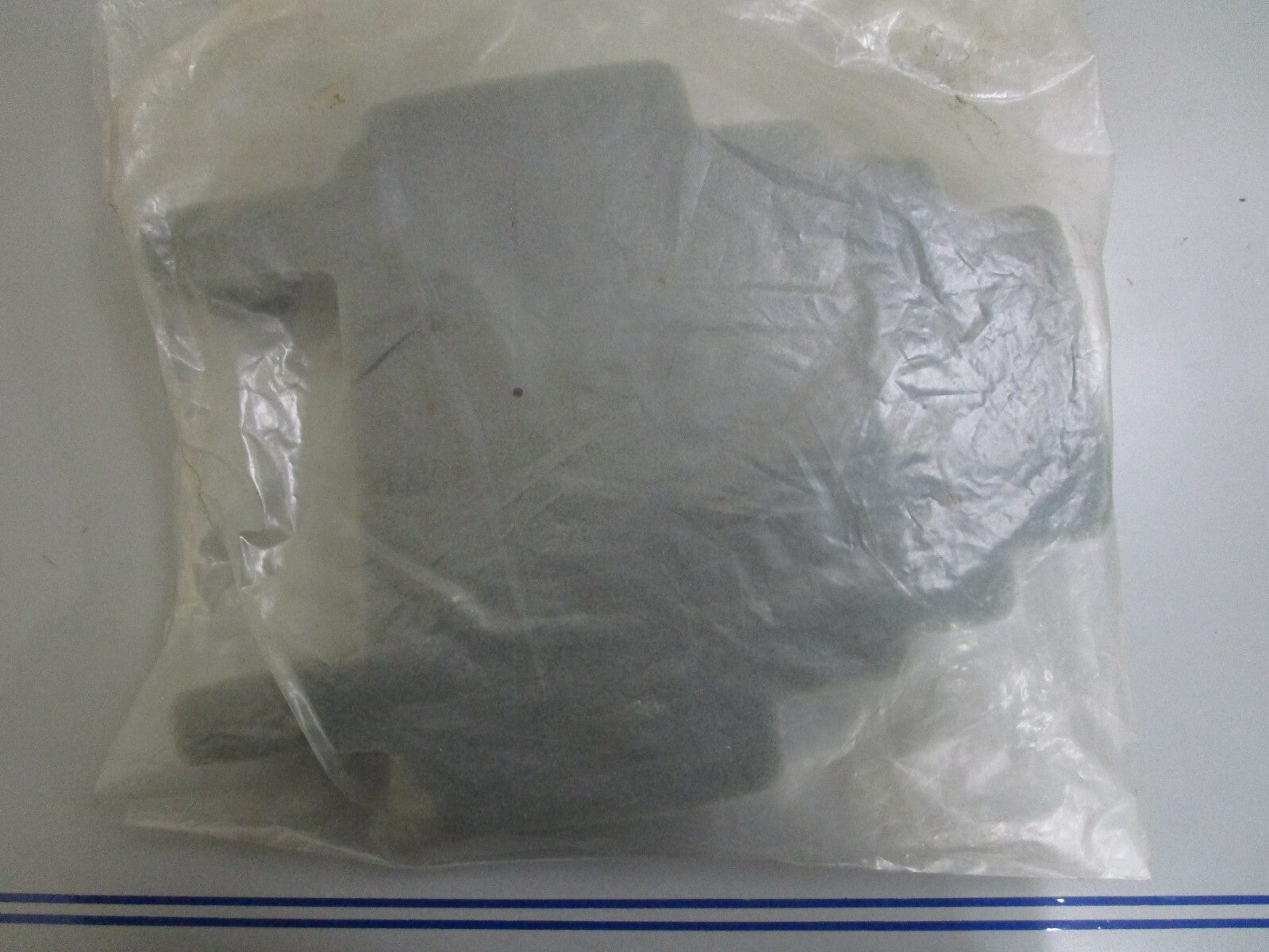 *NEW OEM* 0810 Mercury Quicksilver Front Shield Seal 813562