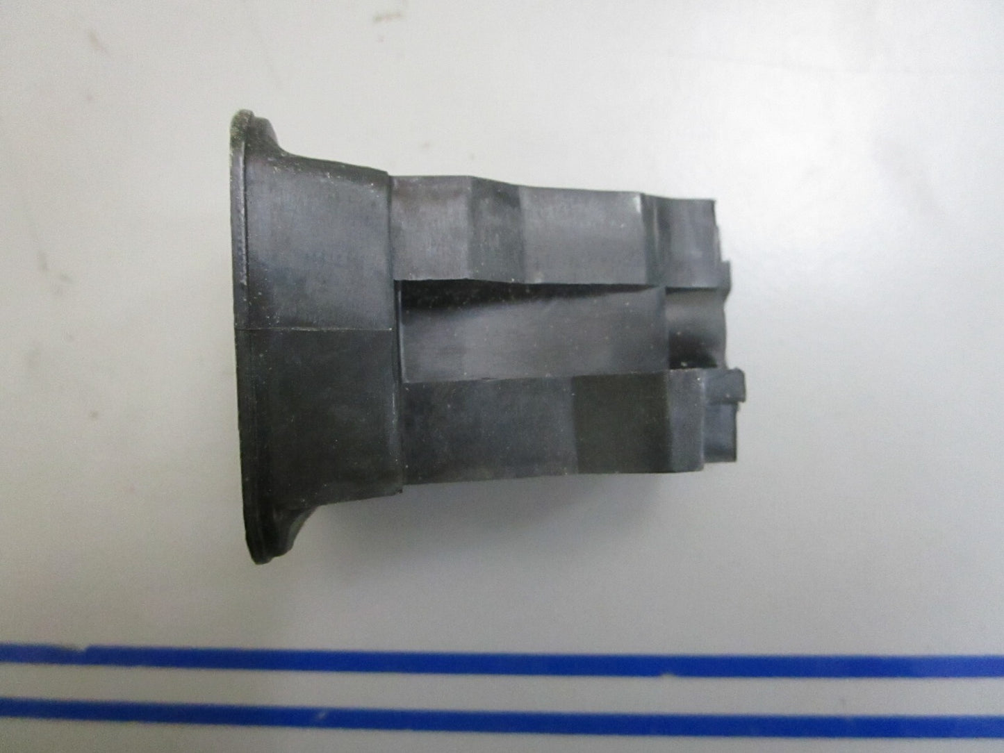 *NEW OEM* 0810 Mercury Quicksilver Actuator 110241